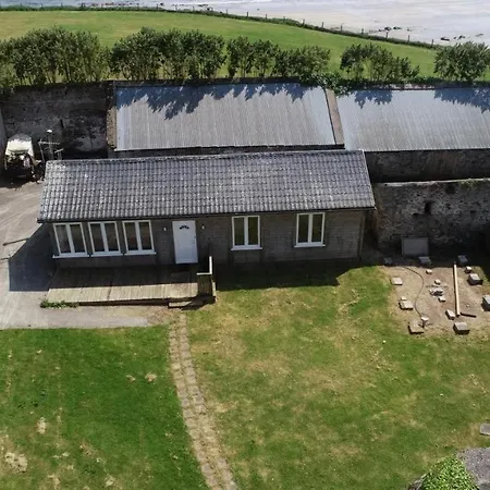 Clonea Beach Holiday home *