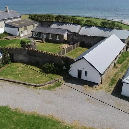 Clonea Beach Holiday home